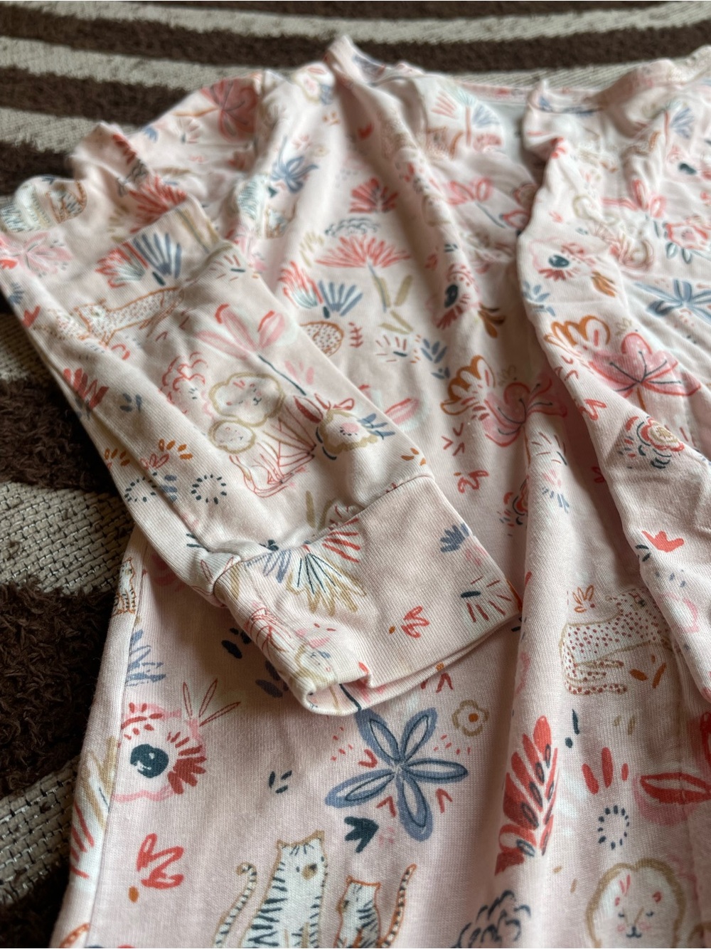 Magnetic Me 18-24 mo Pajama Set - Pink Floral & White Star - Picture 11 of 14
